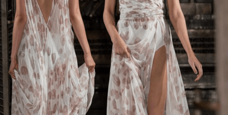 Zeynep Kartal koleksiyonunu London Fashion Week’de sergiledi