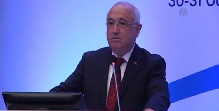 Gerçek bir siyasi dönüşümün hayata geçirilmesi gereklidir