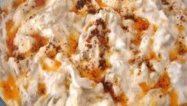 Yoğurtlu ezme patlıcan salatası