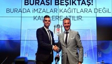 Pepe'de mutlu son