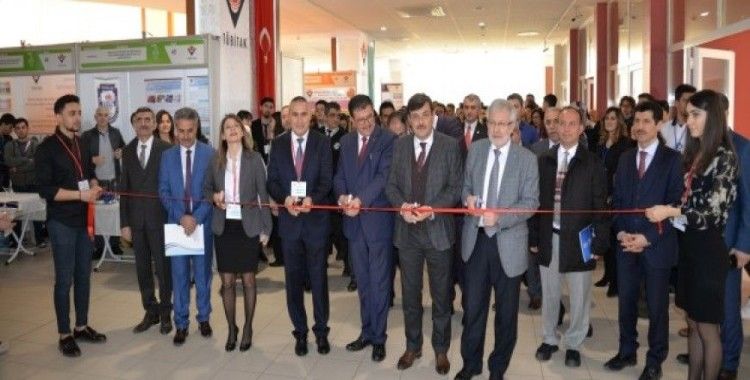 Liselilerin buluşları görücüye çıktı