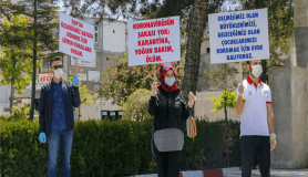 Van'da üniversite öğrencileri Kovid-19'a dikkati çekmek için yürüyüş yaptı