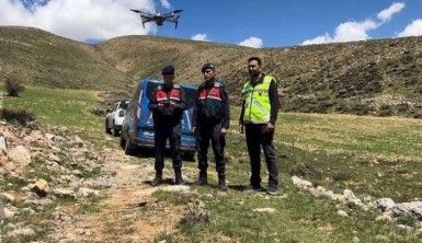 Kaybolan hayvanları dron ile buldular