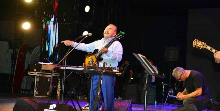 Efsaneler Bursa’da mest etti