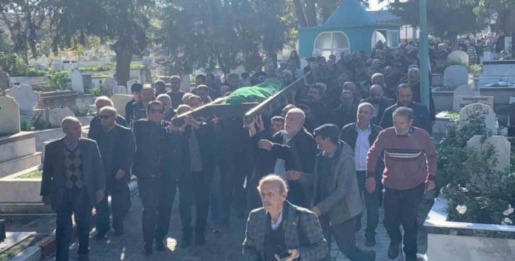 ’Seferoğlu Suphi’ sevenleri tarafından toprağa verildi