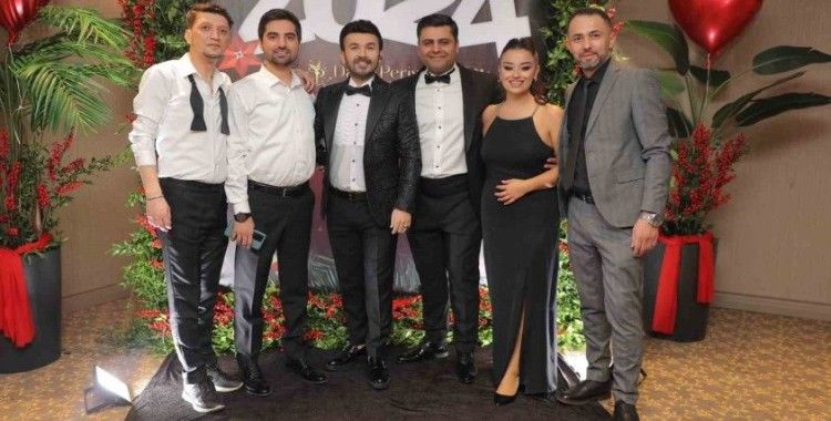 Ünlü sanatçı Adnan Orhan yılbaşı gecesi Gaziantep’te sahne aldı
