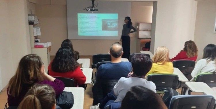 Söke’de eczacılara kanser bilgilendirme sunumu