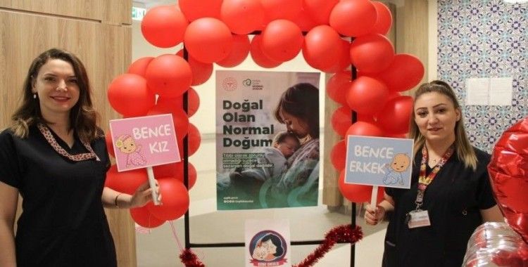Kütahya Şehir Hastanesinde "Doğal Olan Normal Doğum" temalı bilgilendirme standı