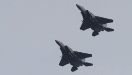 Güney Kore'de savaş uçağı yanlışlıkla bomba attı