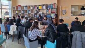EBYÜ’de sanat terapisi
