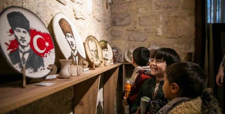Tarsus’ta minikler sanatla buluşuyor