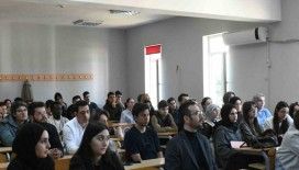 Vali yardımcısı bürokrasi tecrübelerini öğrencilere anlattı
