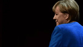 Angela Merkel: Zelenskiy, Avrupa Birliği olmadan çatışmayı sona erdiremez