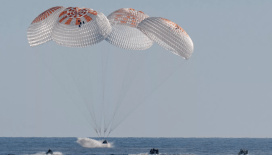 Uzayda 9 ay mahsur kalan 2 astronot Dünya'ya döndü