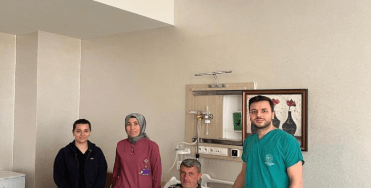 Diyarbakır'da yeni teknikle ilk kez kapalı böbrek taşı ameliyatı yapıldı