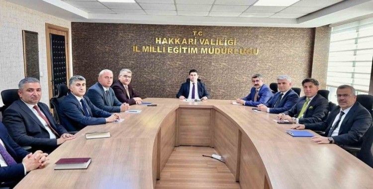 Hakkari’de okulların genel durumu değerlendirildi