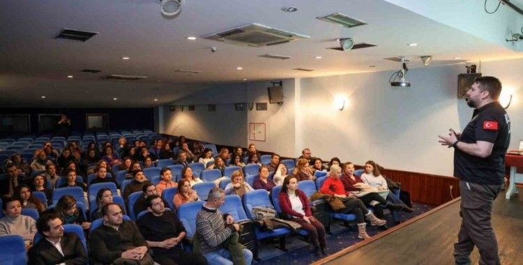 Büyükşehir’den personele "En İyi Narkotik Polisi: Anne" eğitimi