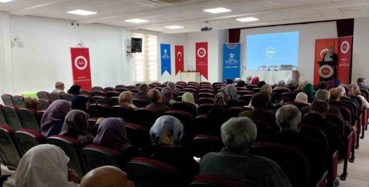 Muğla’da hac seminerleri devam ediyor