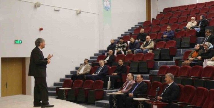 "Örgün Eğitimle Birlikte Hafızlık Projesi" tanıtım toplantısı Kütahya’da gerçekleştirildi
