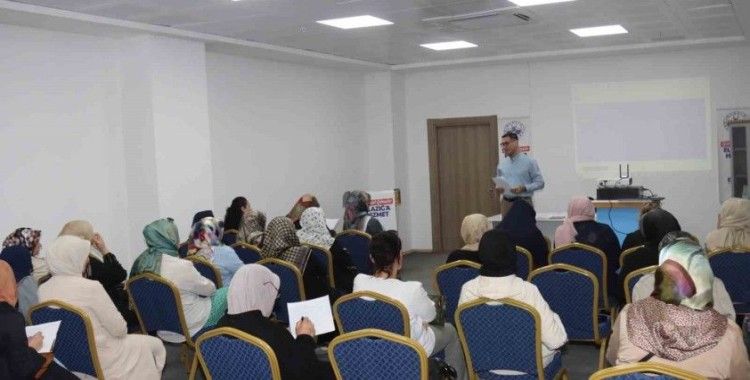 Elazığ Belediyesi, kadınlara yönelik e-ticaret eğitimi veriyor