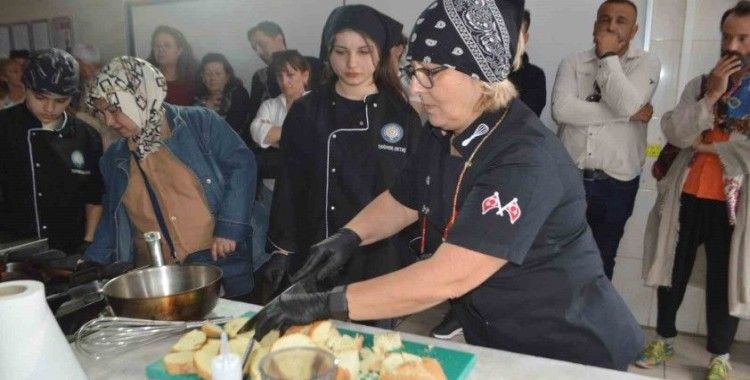 Ayvalık’ta "Sıfır Atık Mutfak" projesi ev ekonomilerine destek olacak