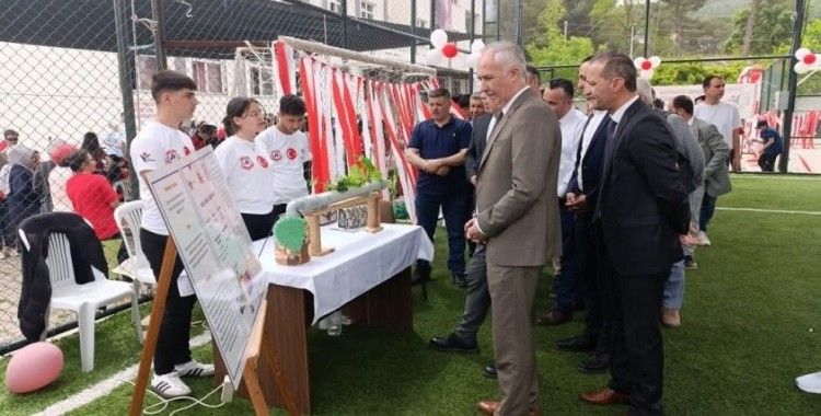 Soma’da TÜBİTAK Fuarı açıldı