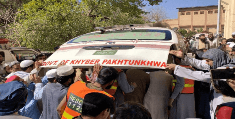 Pakistan ordusu, Hindistan'ın saldırısında 40 sivilin öldüğünü açıkladı