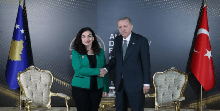 Kosova Cumhurbaşkanı Osmani: Cumhurbaşkanı Erdoğan halkımıza sarsılmaz bir destek veriyor