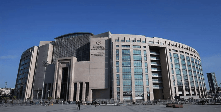Başsavcılıktan İmamoğlu kararı: İstanbul'da toplu taşımada görüntü ve afişlerinin kullanılmasını yasakladı