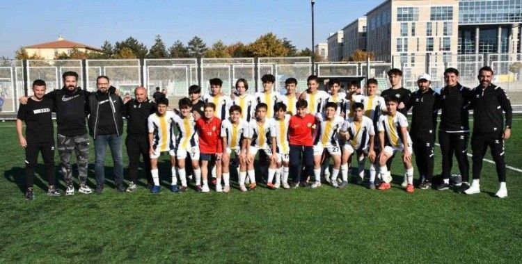 Şampiyonun adı değişmedi; Talas Belediyespor