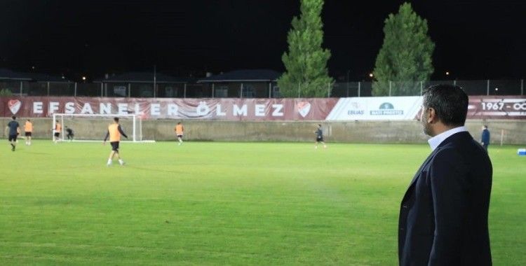 Şerifoğulları: "Elazığ olarak tek yürek takımımızla omuz omuza bir zafer yazalım"