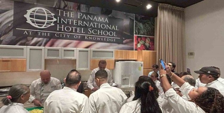 Panamalılar en çok yoğurtlu patates, bulgur pilavı ve kuru dolmayı sevdi