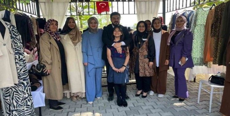Adilcevaz’da renkli yıl sonu sergisi