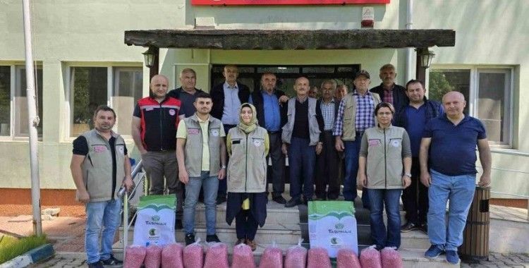 Orhaneli’de çiftçilere kuru fasulye desteği