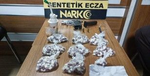 Kula’da 479 sentetik hap ele geçirildi
