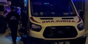 Silahlı kavgada mermi bina camına isabet etti: 1 yaralı
