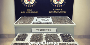 Kapıkule'de tırda 12 bin 770 tarihi eser ele geçirildi