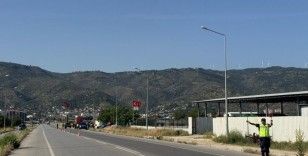 Koçarlı’da jandarmadan huzur denetimi: Araçlar ve şahıslar tek tek sorgulandı
