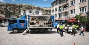 Çemişgezek’te emniyet kemeri simülasyon tırı farkındalık oluşturdu
