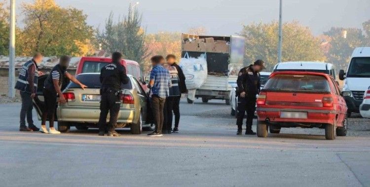 Erzincan’da aranması bulunan 26 şahıs yakalandı
