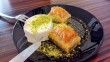 (ÖZEL) Bu yıl baklavanın yanında doldurma revaçta
