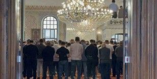 Düzce’de bayram namazında camiler doldu
