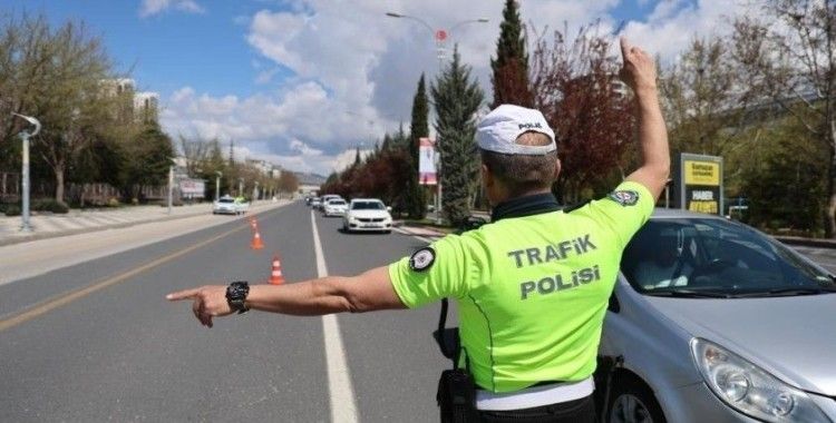 Düzce’de araması olan 39 şahıs yakalandı, 19’u tutuklandı