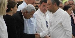 Ferdi Zeyrek için taziye kabulüne başlandı
