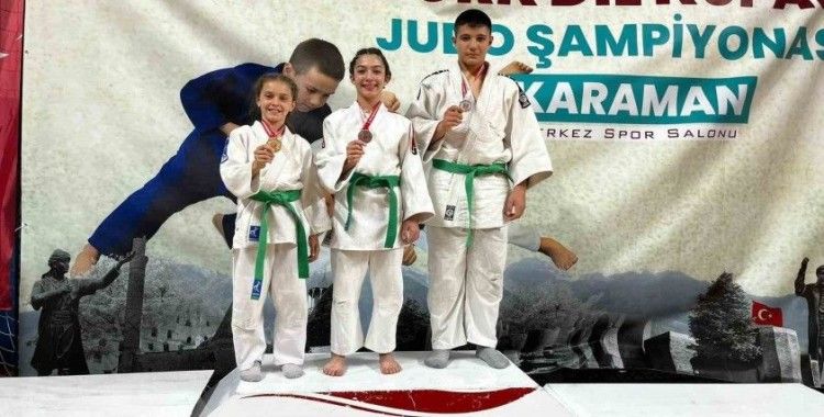Salihlili judocular, Erel ve Kılkış Karaman’da şampiyon oldu