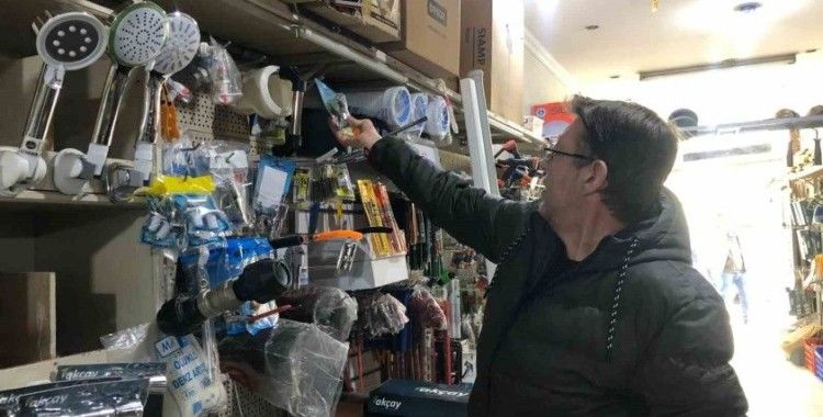 Vatandaşlar evlerindeki küçük tamiratlarını artık kendileri yapıyor