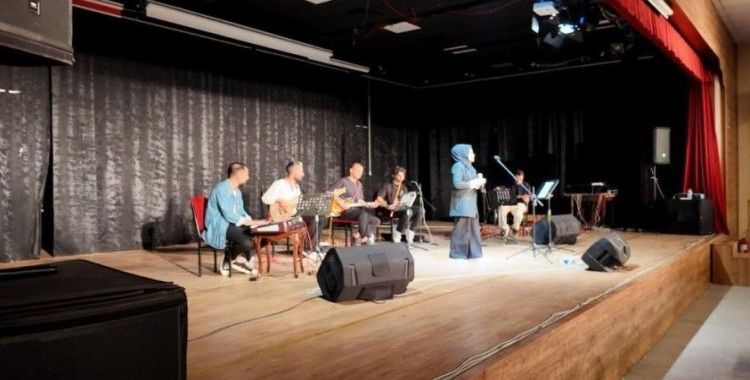 Canlı Sesler Ses Yarışması’nda yarı final heyecanı