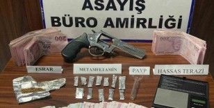 Kütahya’da uyuşturucu ticareti yapmak suçundan 1 kişi tutuklandı
