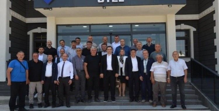 Söğüt muhtarlarından Kaymakam Tuncer’e veda yemeği