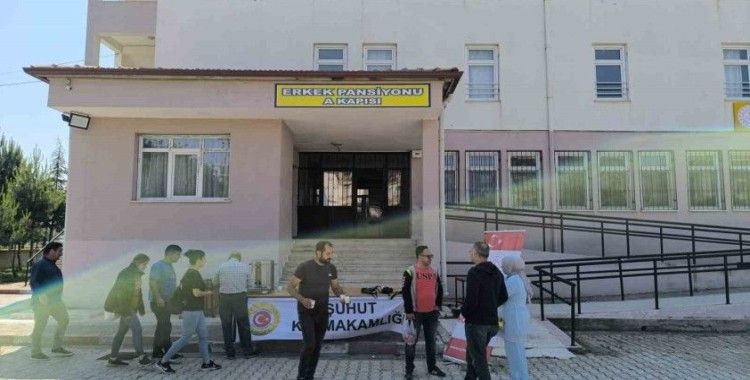 Afyonkarahisar’da LGS 6 bin 730 öğrencinin katılımı ile başladı